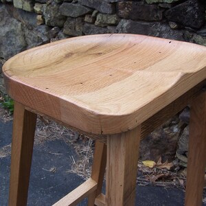 Handcrafted Reclaimed Oak Barstool: Rustic Scooped Seat with Custom Sizing image 9