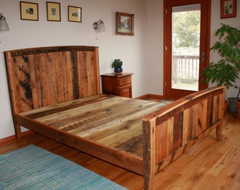 Cozy Country  Reclaimed Wood Bed Frame, Rustic Bed Frame King, Solid Wood Bed Frame, Chestnut Platform Bed ,Reclaimed Wood Platform Bed