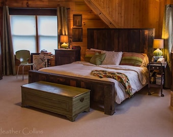 Reclaimed Wood Platform Bed with Storage Drawers: Rustic Lodge Style