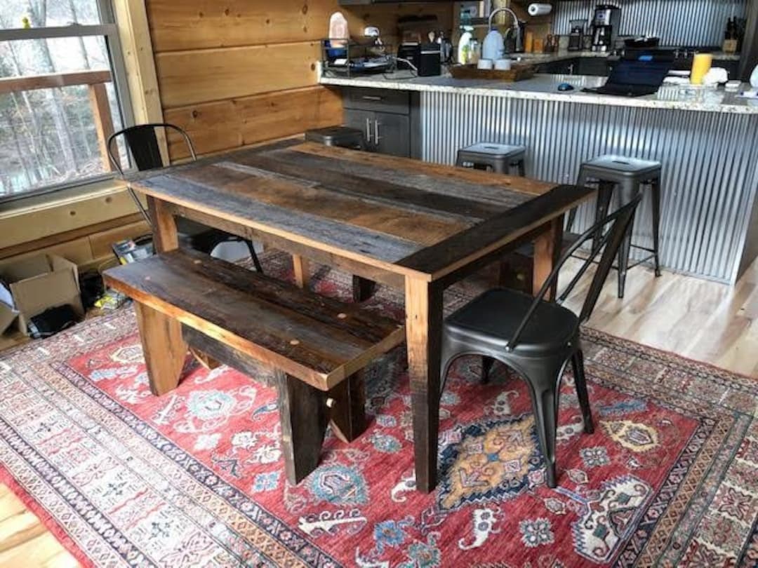 Reclaimed Barn Wood Kitchen Table: Rustic Farmhouse Style Sweden