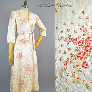 1940s Ivory Satin Quilted Robe XS S ~ Vintage 40s Painted Roses Full Skirt Housecoat Dressing Gown image 1