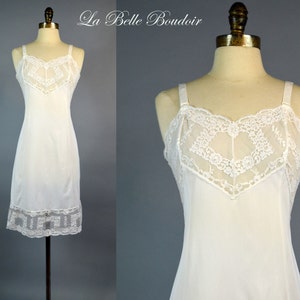 Movie Star Vintage 1950s White Lace & Nylon Slip 36