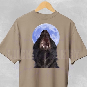 Skunk Moon T-shirt vintage style, retro funny shirt, 90s Style Graphic T-Shirt, Retro Raccoon Shirt, Trendy Shirts, Unisex Relaxed Shirt