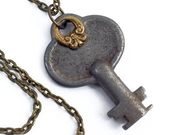Key to the Castle - Steampunk Necklace