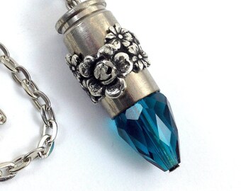 Peacock Blue Faceted Glass Crystal Bullet Necklace Jewelry