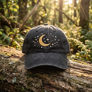 Embroidered Crescent Moon Hat, Unisex Cotton Baseball Cap, Adjustable Strap Back
