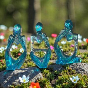 Set of 3 Abstract Thinker Sculptures, Iridescent Resin Shelf Decor, Modern Minimalist Home Decor