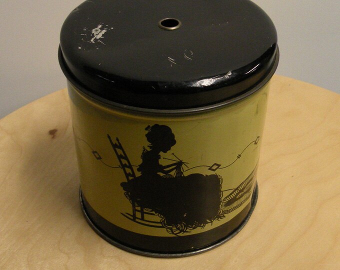 Classic Vintage Yarn Holder Etsy