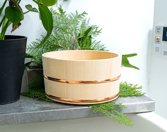 φ22cm / 8.66&quot; | Japanese Bath bucket made of Hinoki Japanese cypress | Handy bucket