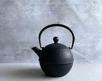 岩鋳 鉄製ティーポットと五徳 日本製 - Etsy 日本