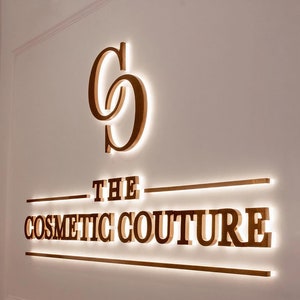 Placa personalizada para salão de beleza, logotipo comercial com iluminação de fundo, placa 3D iluminada por halo, sinalização empresarial, placa de escritório, placa de LED para clínica, letras grandes de metal