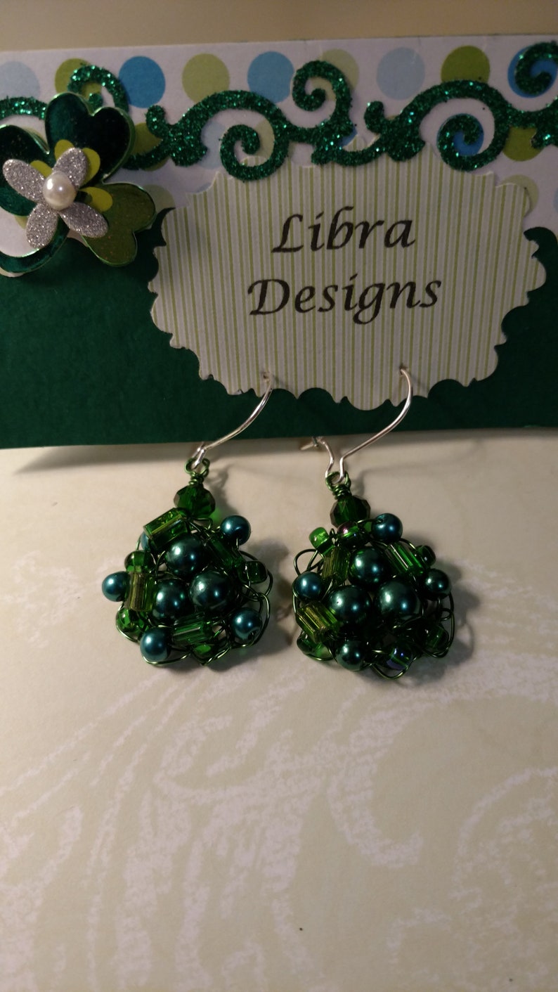 Handgemachte Wire Mesh Ohrringe, gehäkelte Ohrringe, grüne Perlen, Schmuck, einzigartiges Geschenk für sie, baumeln Ohrringe, Geschenke für sie, für Mutter Bild 5