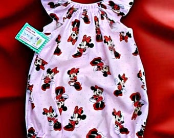 Mono de Minnie Mouse para niña con mangas con volantes