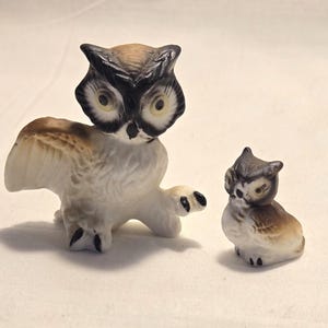 Pair of Vintage Owls ~ Miniature Ceramic Owl & Owlet
