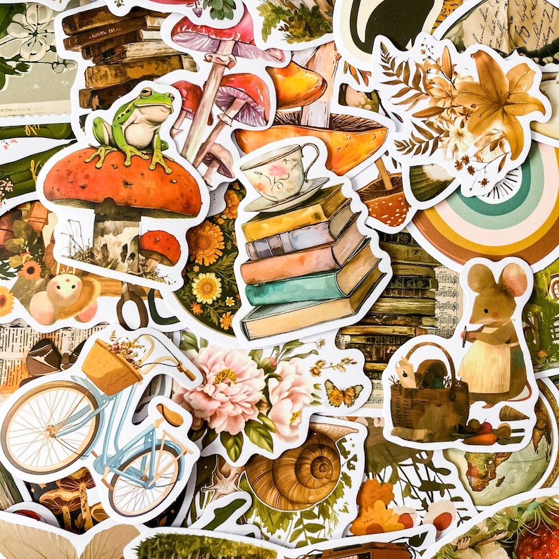 K&ouml;nnte beinhalten: Eine Sammlung bunter Sticker mit verschiedenen Illustrationen, darunter ein Pilz, ein Frosch, ein Stapel B&uuml;cher, eine Schnecke, ein Fahrrad, eine Blume, eine Maus und ein Regenbogen. Die Sticker sind perfekt, um Tageb&uuml;chern, Laptops, Wasserflaschen und anderen Oberfl&auml;chen einen Hauch von Verspieltheit zu verleihen.