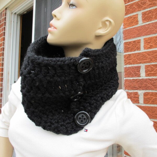 SALE - Black Wool Chunky Buttoned Cowl (1622)