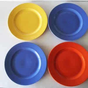 Vintage Homer Laughlin Harlequin Dinner Plates, Original Issue, Fine Set of 4 - USA 1930s-1960s