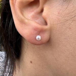 925 sterlingzilveren pareloorbellen - kleine kleine minimalistische pareloorbellen van 4 mm - cadeau voor haar