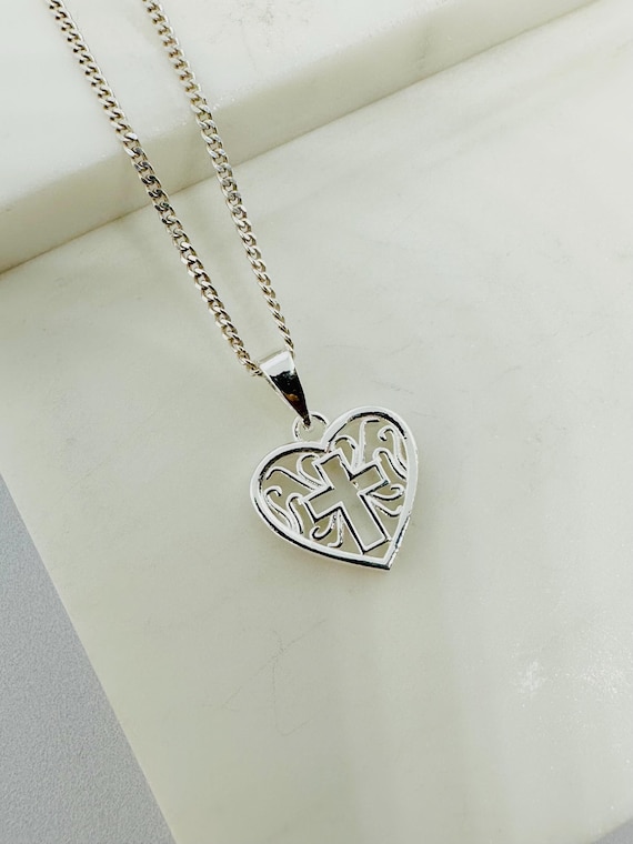 925 Sterling Silver Heart Cross Pendant Necklace 20 Inch Chain New 