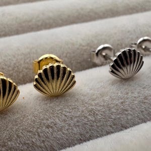 Extra Tiny Small Gold Shell Stud Earring Gift Gold&Sterling Silver Sea shell Stud Earring For Her Gift For Her