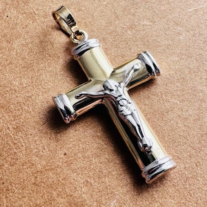 Genuine 9ct Yellow Gold Vintage Classic Elegant Cross Crucifix Pendant Gift