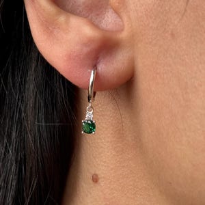 Emerald Huggie Hoop Earring in Sterling Silver, Silver Minimalist Earring,Silver Emerald Charm Earring,Silver Emerald Charm Huggie,