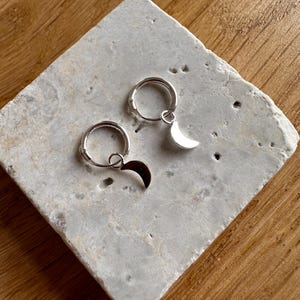 Silver Sleeper Earring,Charm Sleeper,Tiny Sleeper,Moon Charm Sleeper Hoop Earring,Silver Sleeper Huggie Earring,8mm Sleeper Earring