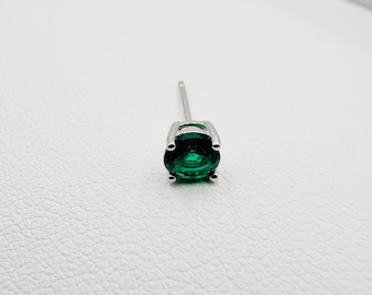 925 Sterling Silver 3mm Emerald Stud Earring - Tiny Minimalist Stud Earring - Silver Green Stud Earring - Gift For Her
