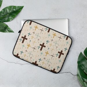 Cross Design Laptop Sleeve: Water Resistant Neoprene with Faux Fur Lining