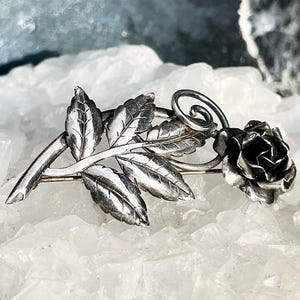 Vintage Baur Inc Sterling Silver Rose Brooch – Signed Floral Pin, Mid Century Botanical Jewelry Gift for Her REF1257
