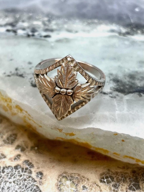 Four Leaf Clover Vintage Sterling Silver (.925) Ring | Size 8 