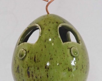 Celadon -  Bird Feeder