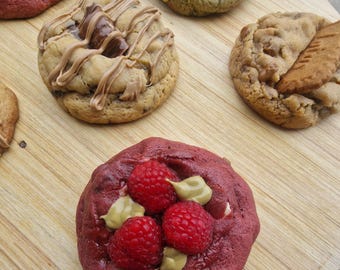 Homemade, box of 6 delicious cookies, very soft and full of flavor,...