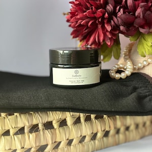 Authentic Moroccan Black Soap & Exfoliating Mitt Set