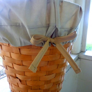 Reusable Basket Liner wth Tie - Trash Can Liner - Choose Your Color - Small Fabric Wastebasket Liner