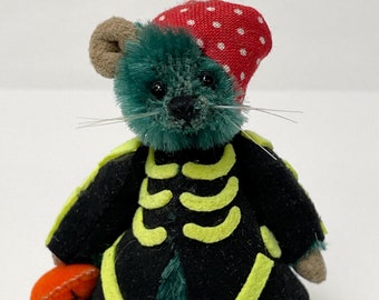 Vintage Deb Canham Artist Designs 2005 Halloween Mouse, Skellington
