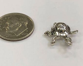 Sterling Silver tiny turtle, perfect for many artistic creations!