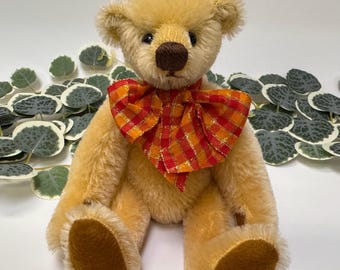 Vintage Grisly Spielwaren Bear, Fynn, mohair collectible