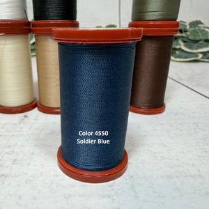 Möbeltråd från Coats & Clarks, kraftig, perfekt för att sy björnar också! bild 5
