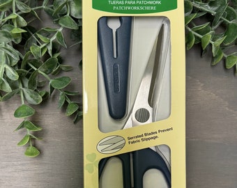Clover Patchwork Scissors, 6.75" size, sharp, perfect for many art and craft projects