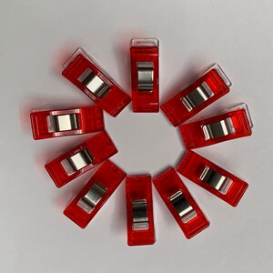 Clover Brand Wonder Clips for use in many kinds of  fabric work. Pkg of 10