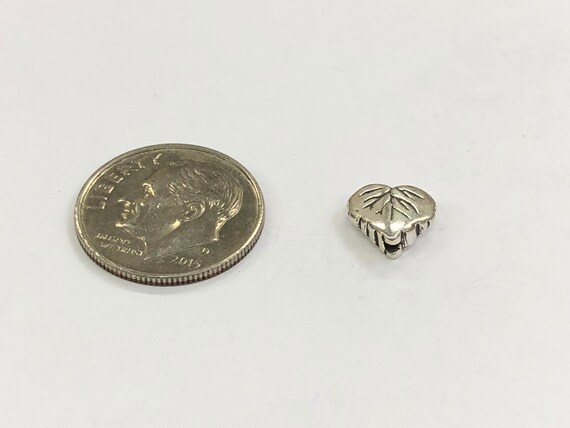 Sterling Silver heart bead, perfect for many artistic creations!