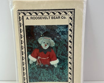 Vintage Pattern Santa's Helper Bear from A Roosevelt Bear Co.
