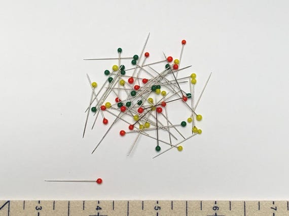Applique Pins from Tulip Brand, 1 inch size, fine.