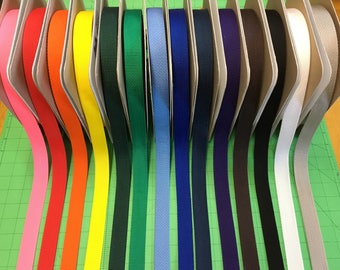 1 inch wide Polypro Webbing, medium weight, great for all sorts of projects! Choose your color.