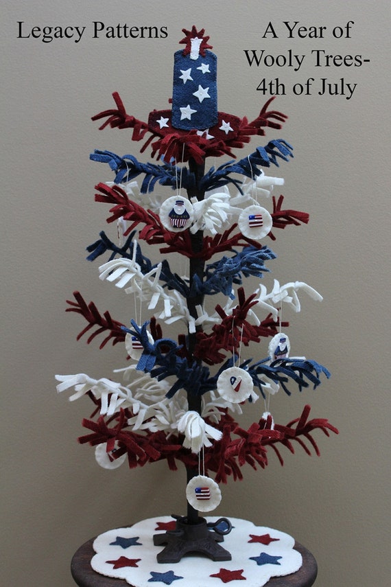 Pattern for wooly feather tree, includes polymer clay buttons & wooden base. Free 1/2 yard of craft felt with purchase.