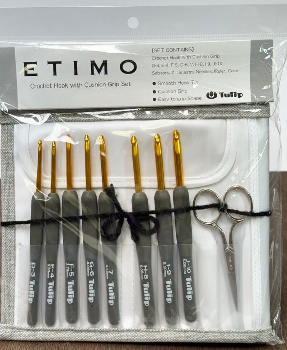 Tulip Etimo Crochet Hook Set of 8, Sizes 3.25mm - 6.00mm