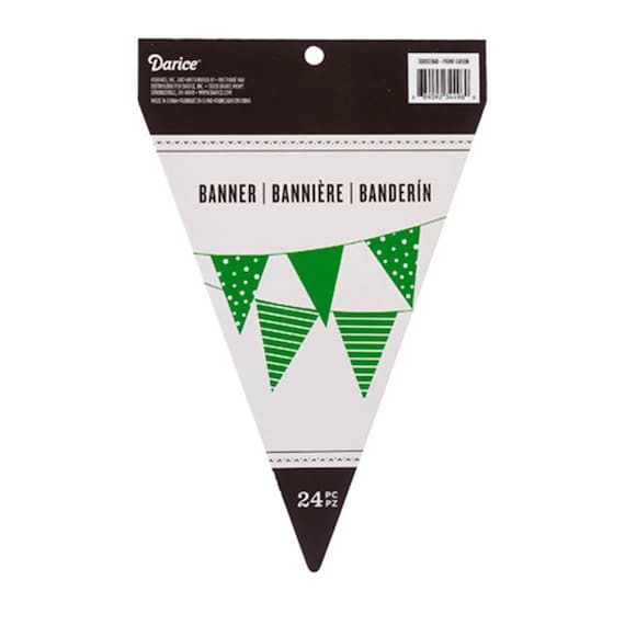 Pre-cut cardstock banners, green, 24 sheets.