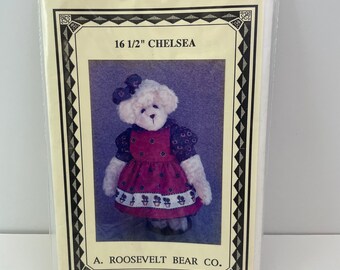 Vintage Pattern 16.5" bear Chelsea from A Roosevelt Bear Co.