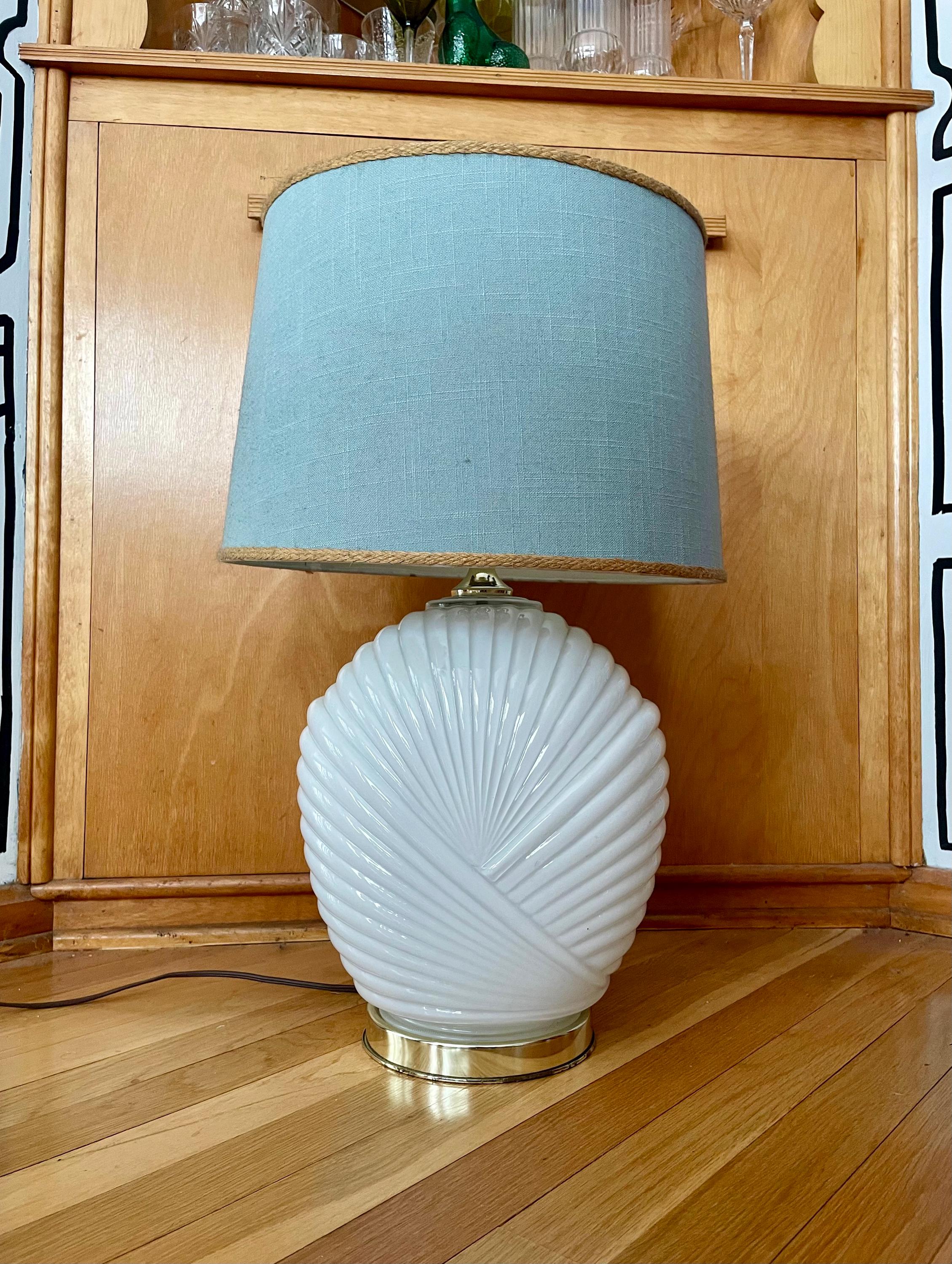 Vintage 80s Scalloped Glass Shell Lamp: Art Deco Revival (no Shade
